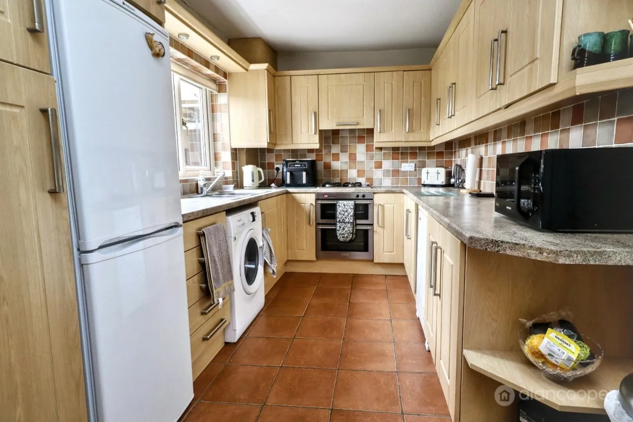 Waverley Avenue, Attleborough, CV11, photo 8