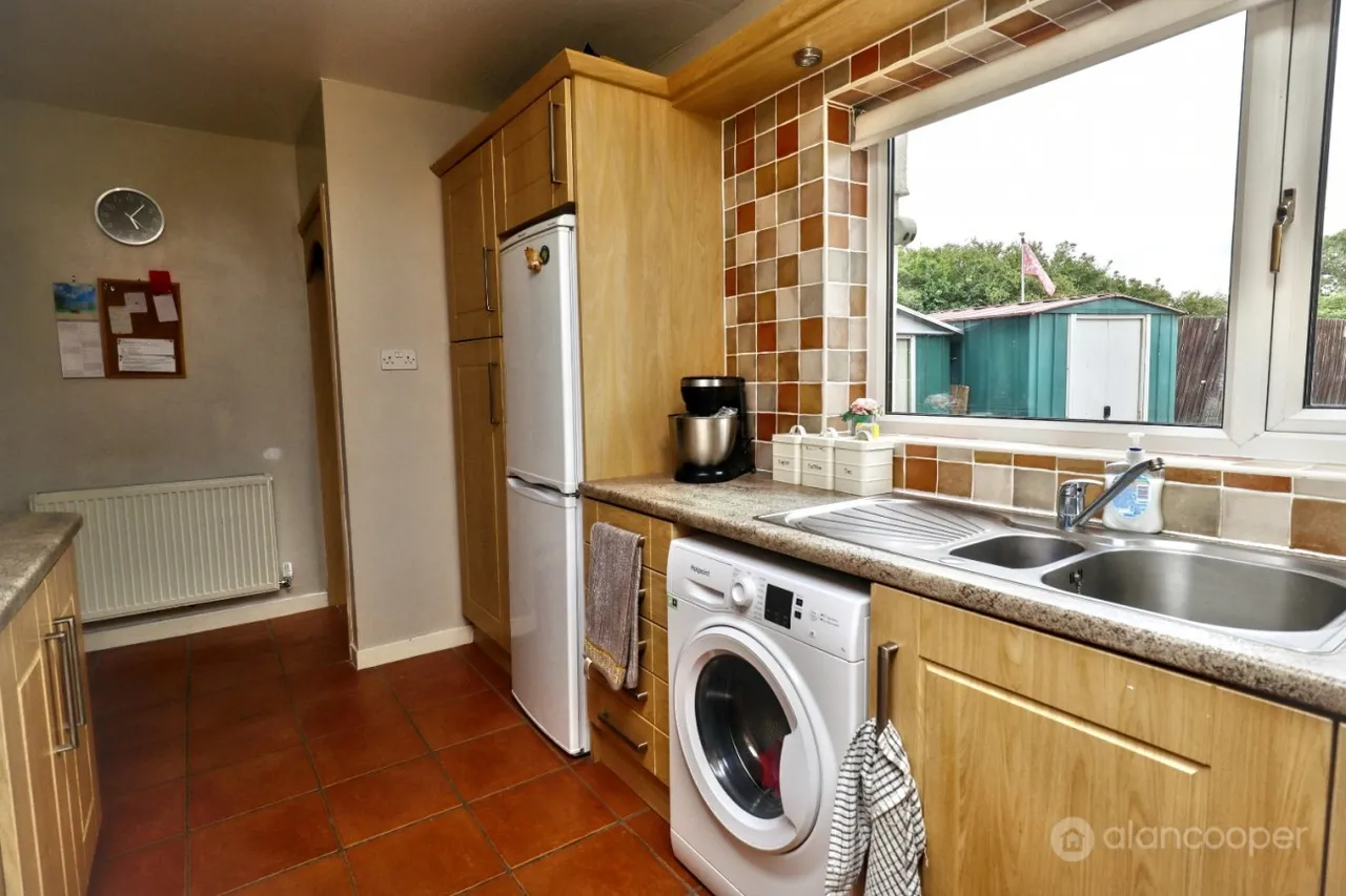 Waverley Avenue, Attleborough, CV11, photo 9