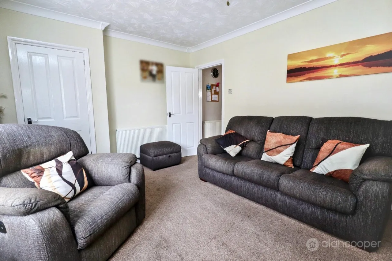 Waverley Avenue, Attleborough, CV11, photo 5