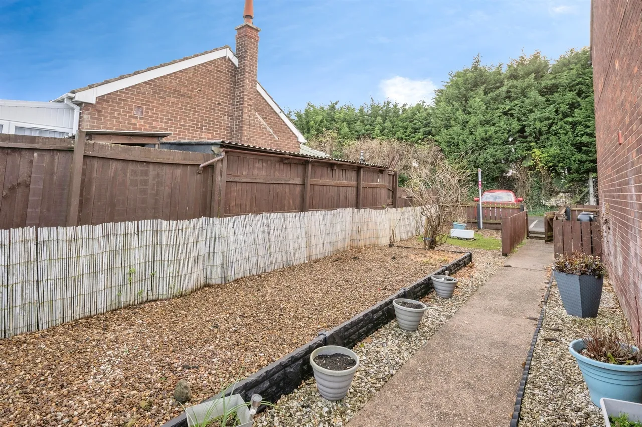 Mariners Arms Flats, Keadby, SCUNTHORPE, photo 10
