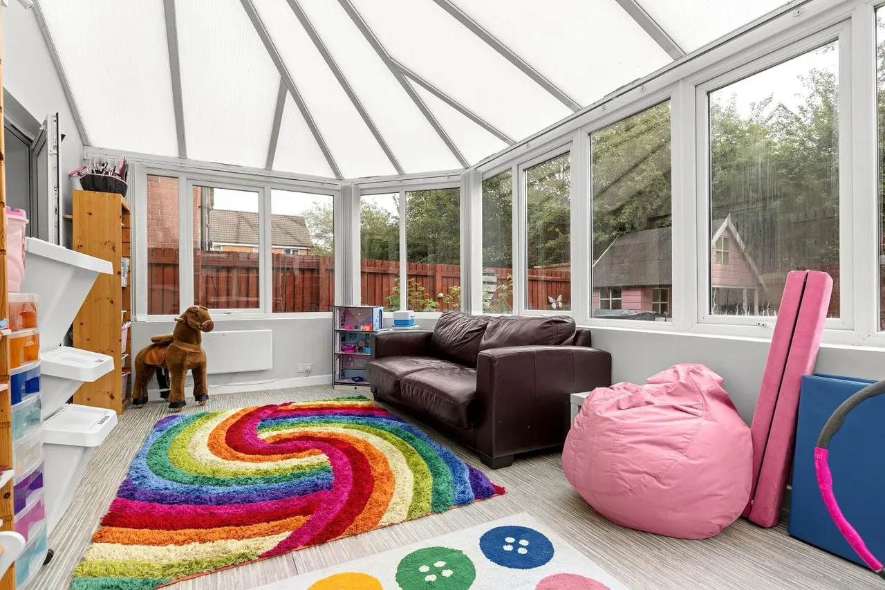 Spruce Way, Selby, YO8, photo 9