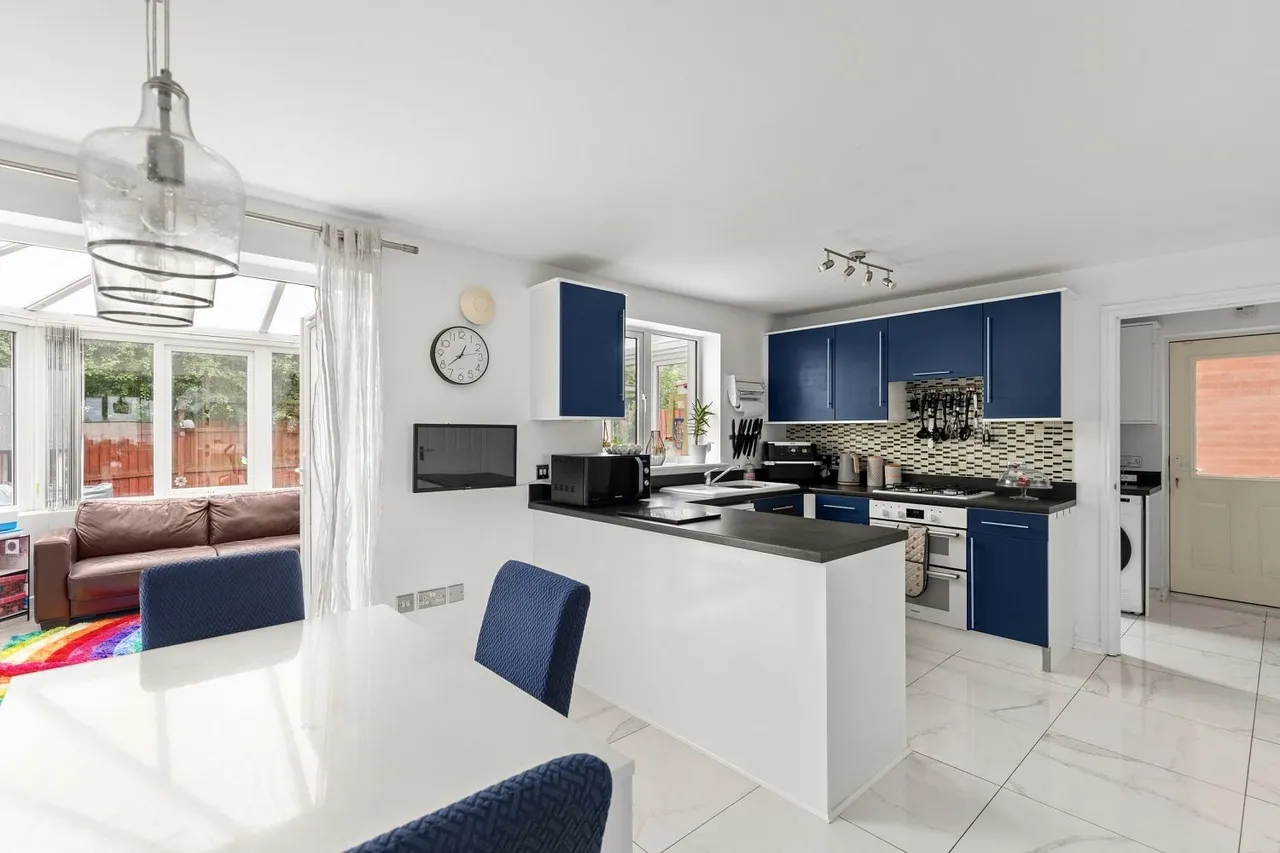 Spruce Way, Selby, YO8, photo 5