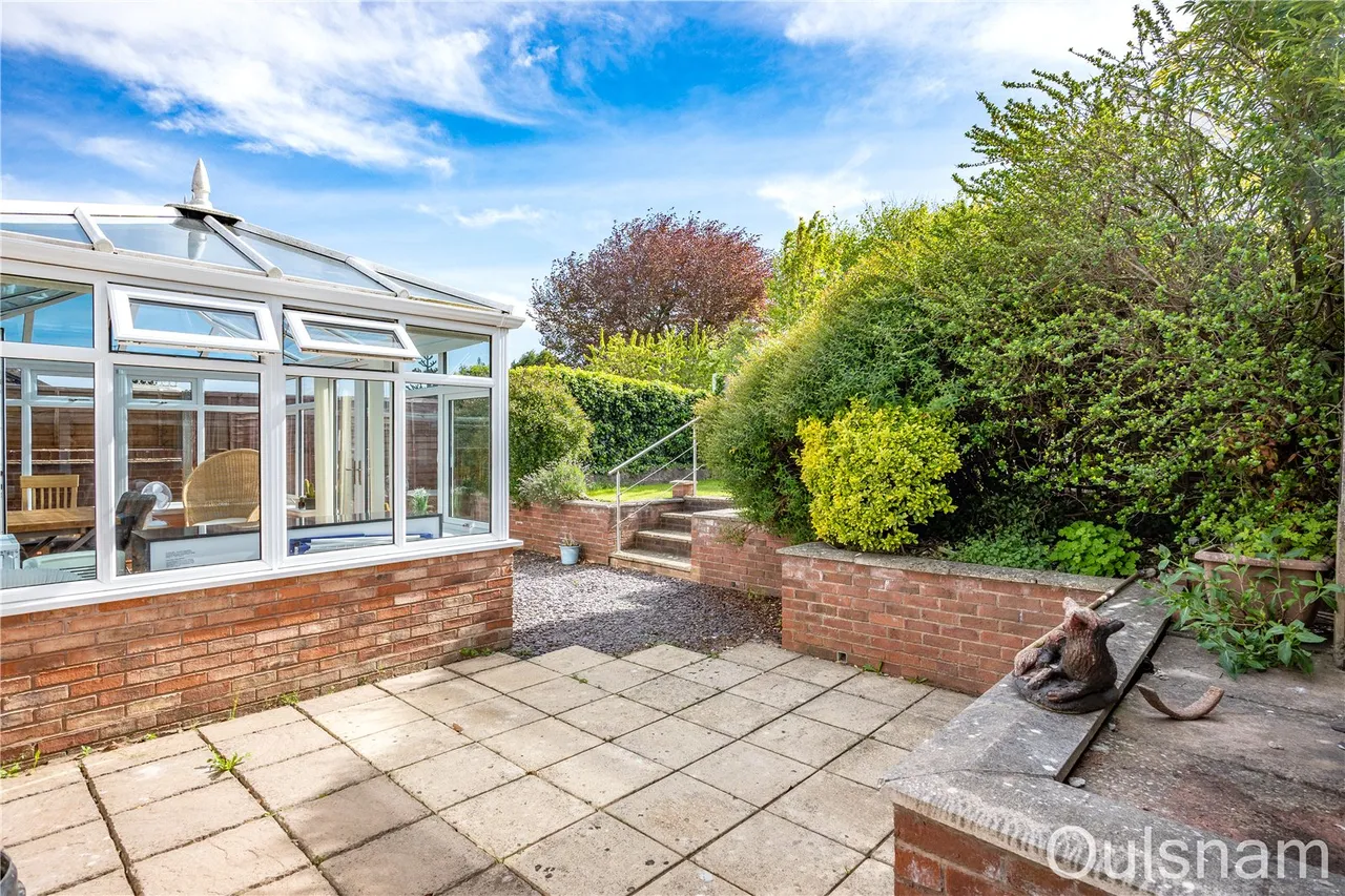 Fox Lane, Bromsgrove, Worcestershire, B61 7NG, photo 3
