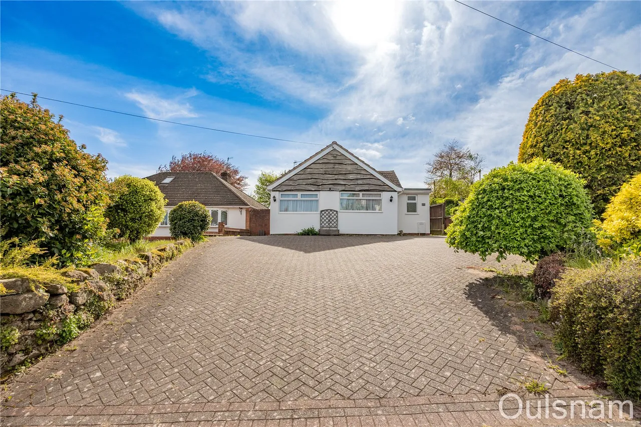 3 bed house for sale — Fox Lane, Bromsgrove, Worcestershire, B61 7NG