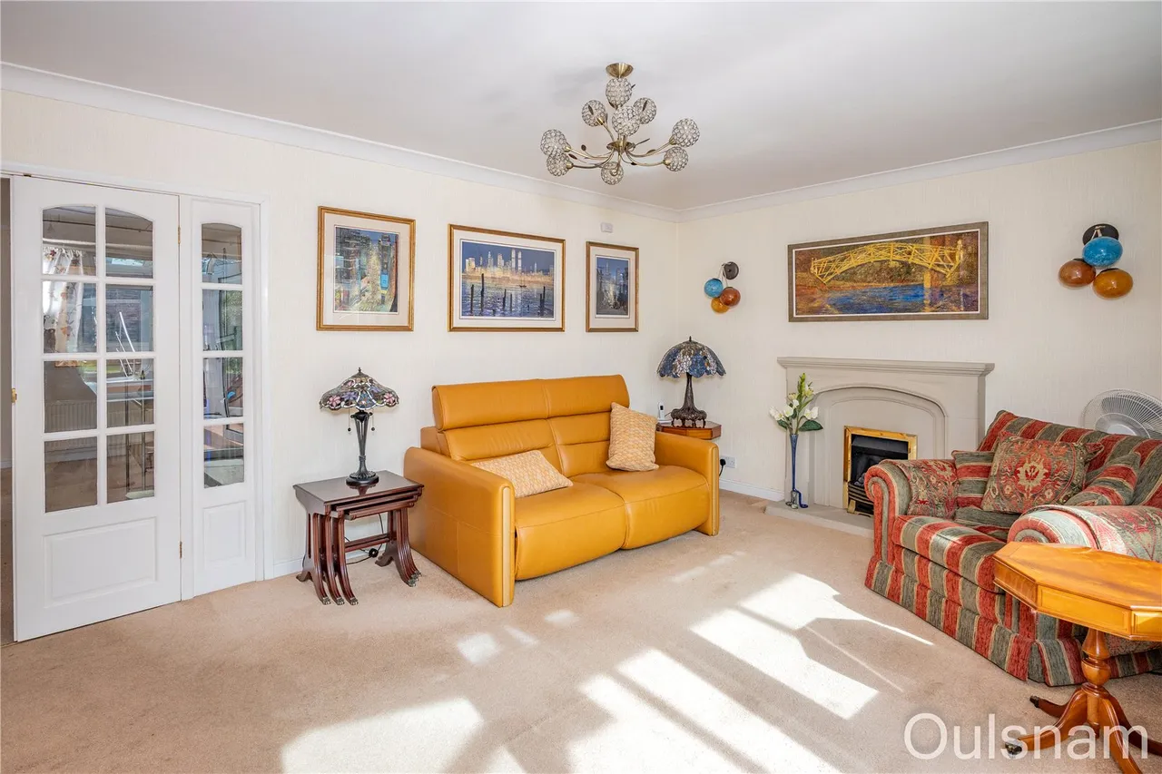 Fox Lane, Bromsgrove, Worcestershire, B61 7NG, photo 9