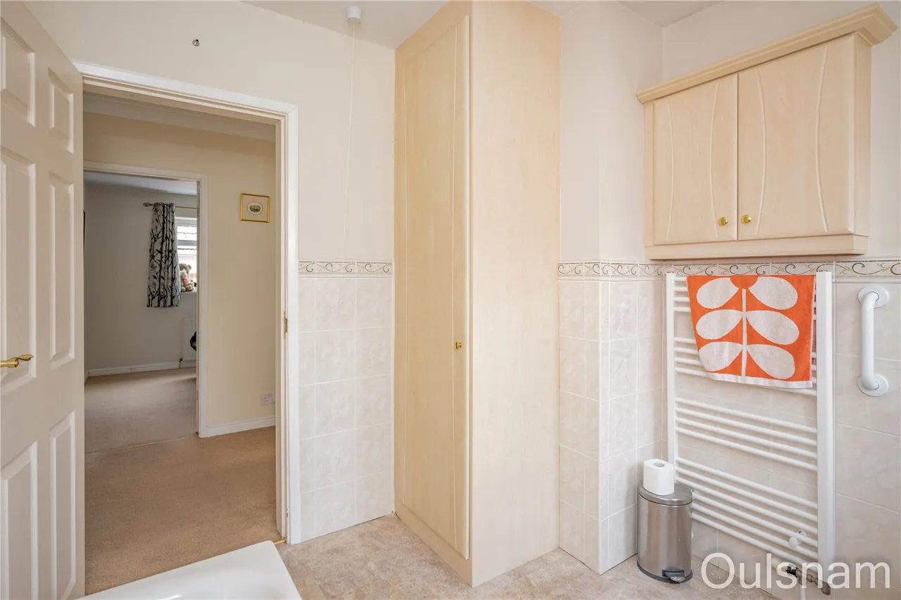 Fox Lane, Bromsgrove, Worcestershire, B61 7NG, photo 20