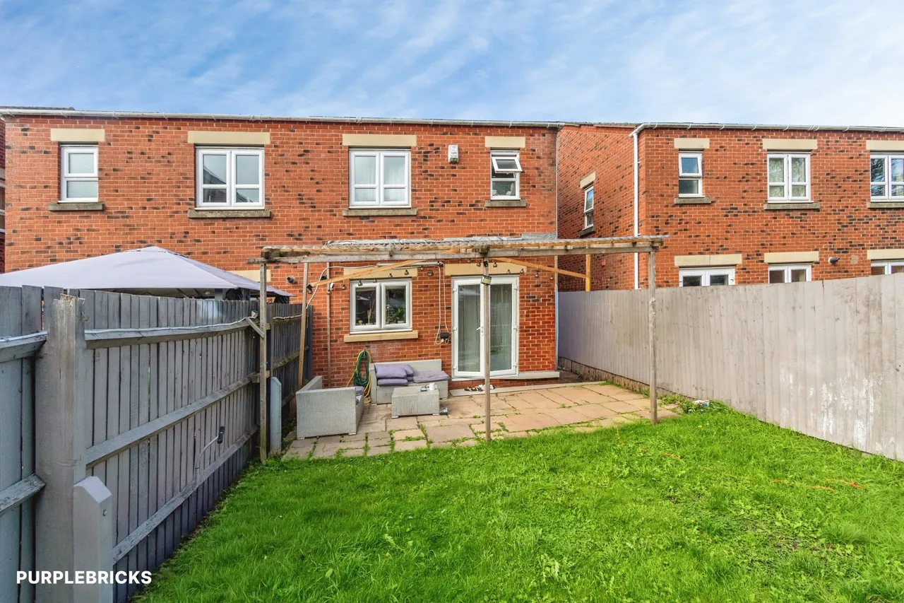 Waterside Close, Wolverhampton, WV2, photo 13