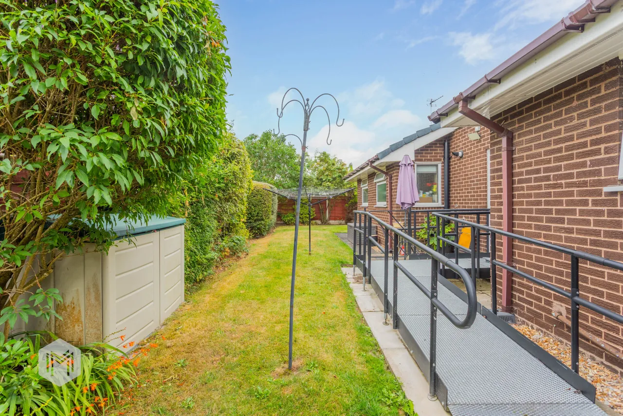 Montcliffe Close, Birchwood, Warrington, WA3 7LX, photo 28