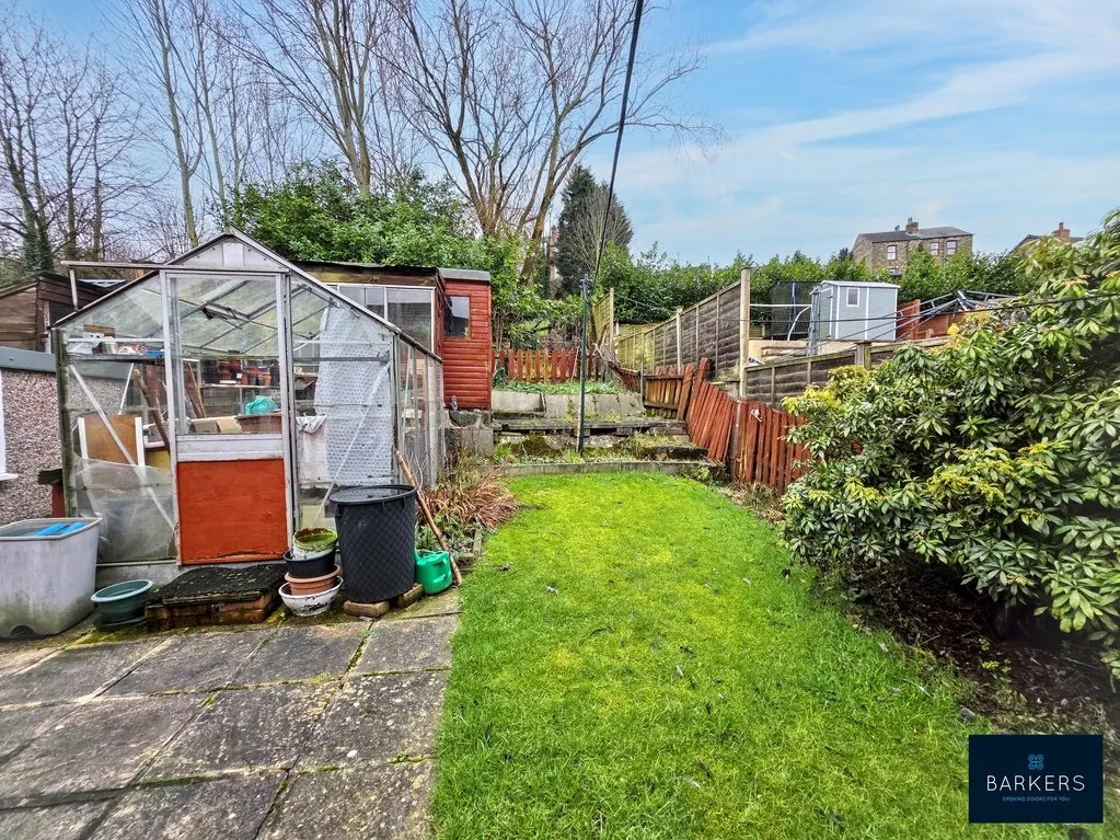 Bromley Road, Batley WF17 6EH, photo 3