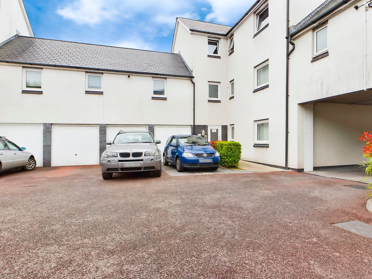 2 bed flat for sale — Phoebe Road, Pentrechwyth, Swansea, SA1