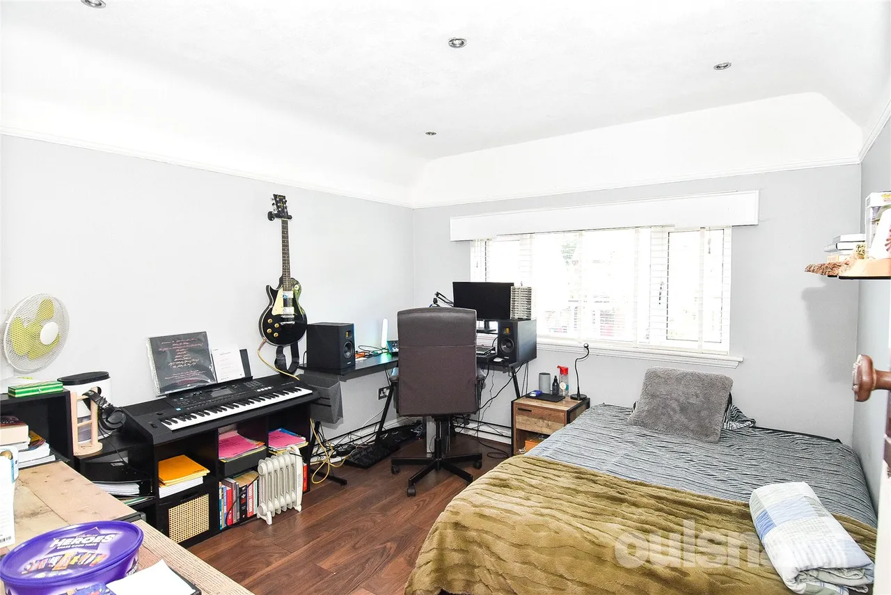 Pineapple Road, Stirchley, Birmingham, West Midlands, B30 2SY, photo 15