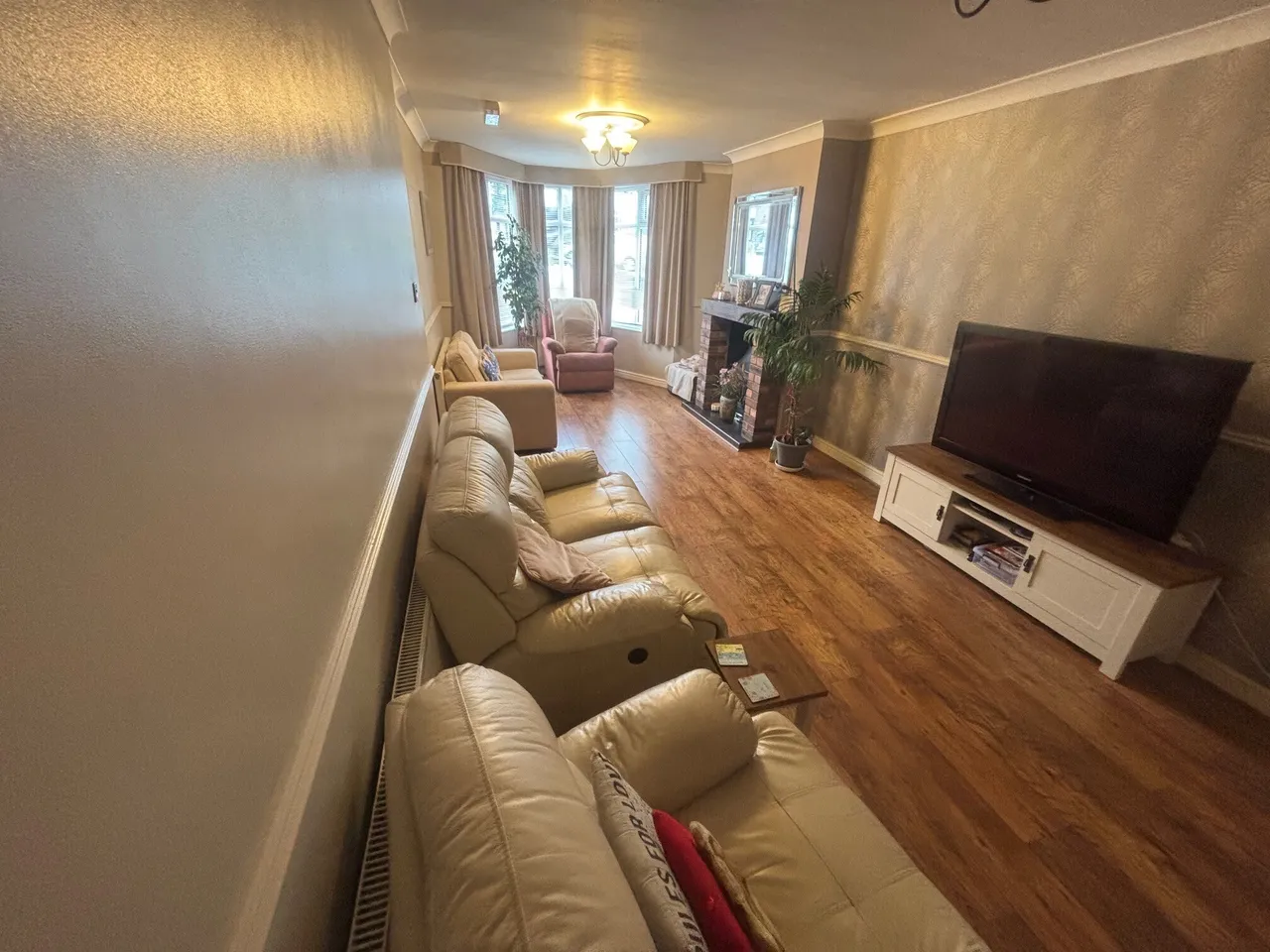 High Street, Pensnett, DY5, photo 23