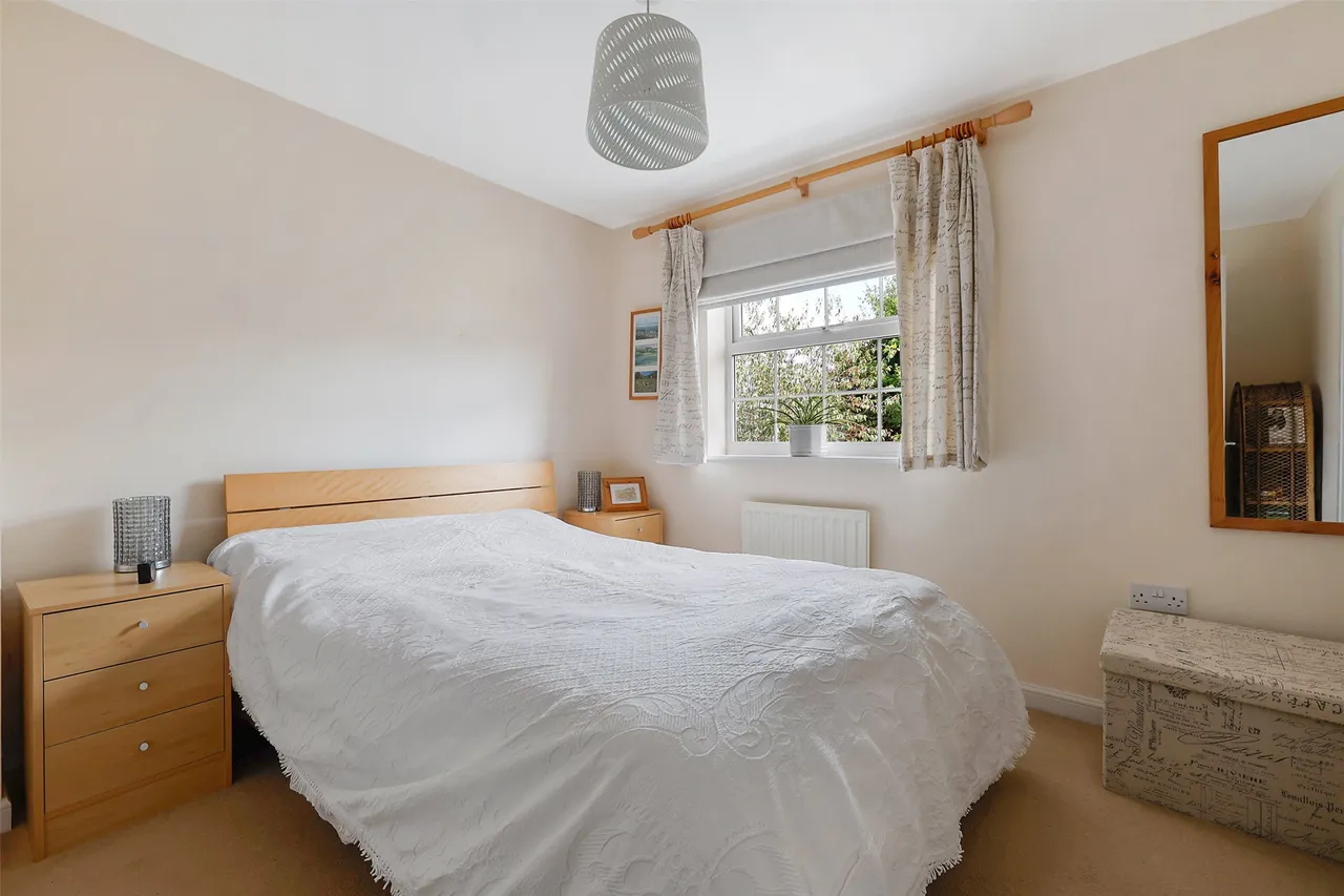 Hunters Way, Edenbridge, TN8, photo 10