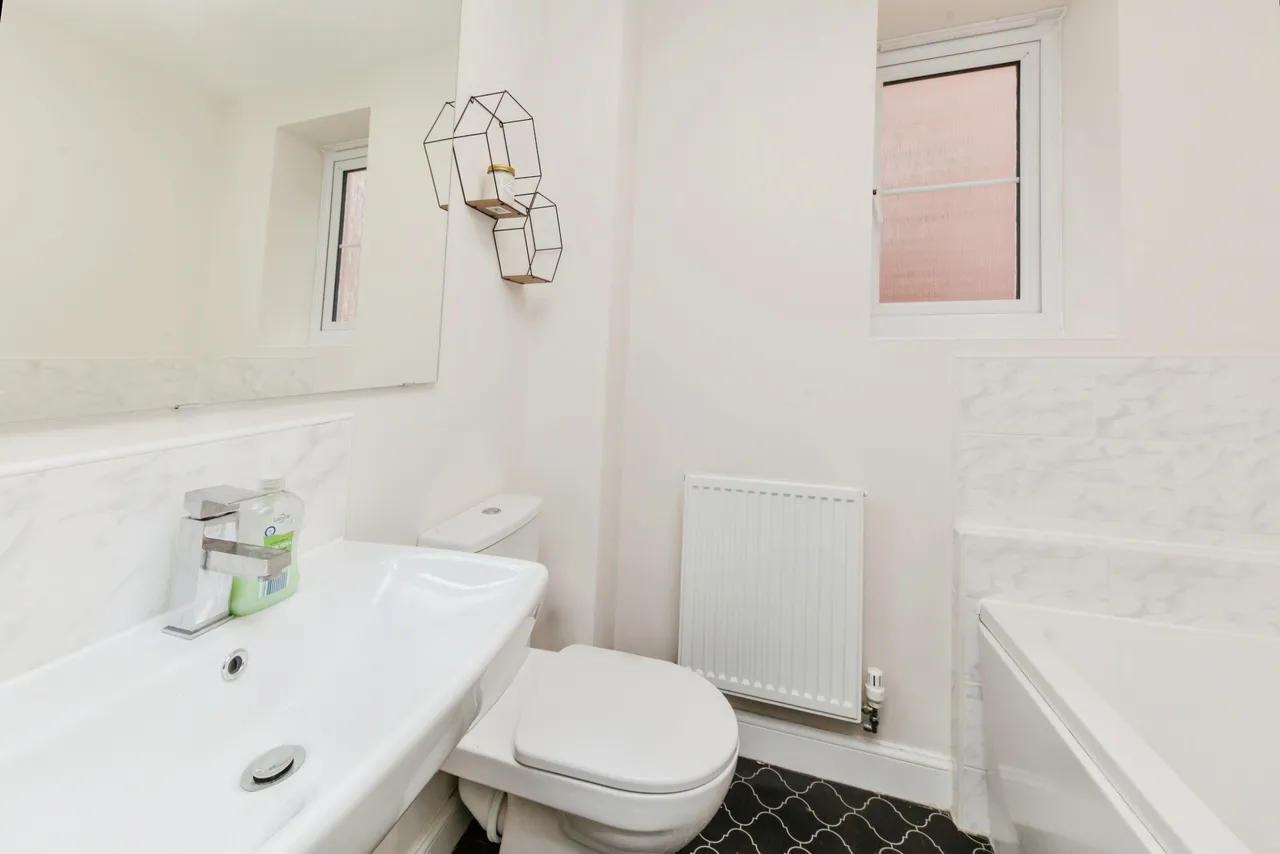 Filter Bed Way, Sandbach, Cheshire, CW11, photo 13