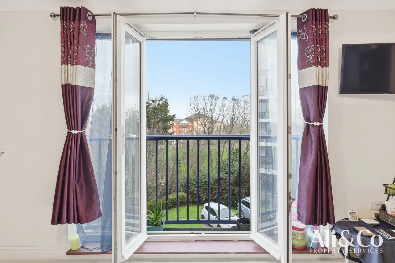 Anchor Court, Grays, Essex, RM17 6QN, photo 6