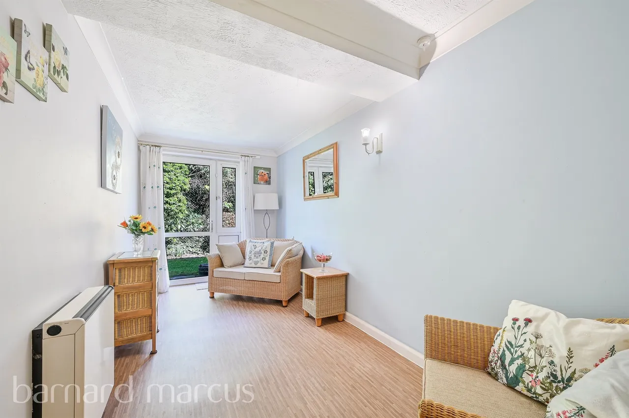 The Grove, Epsom, KT17, photo 5