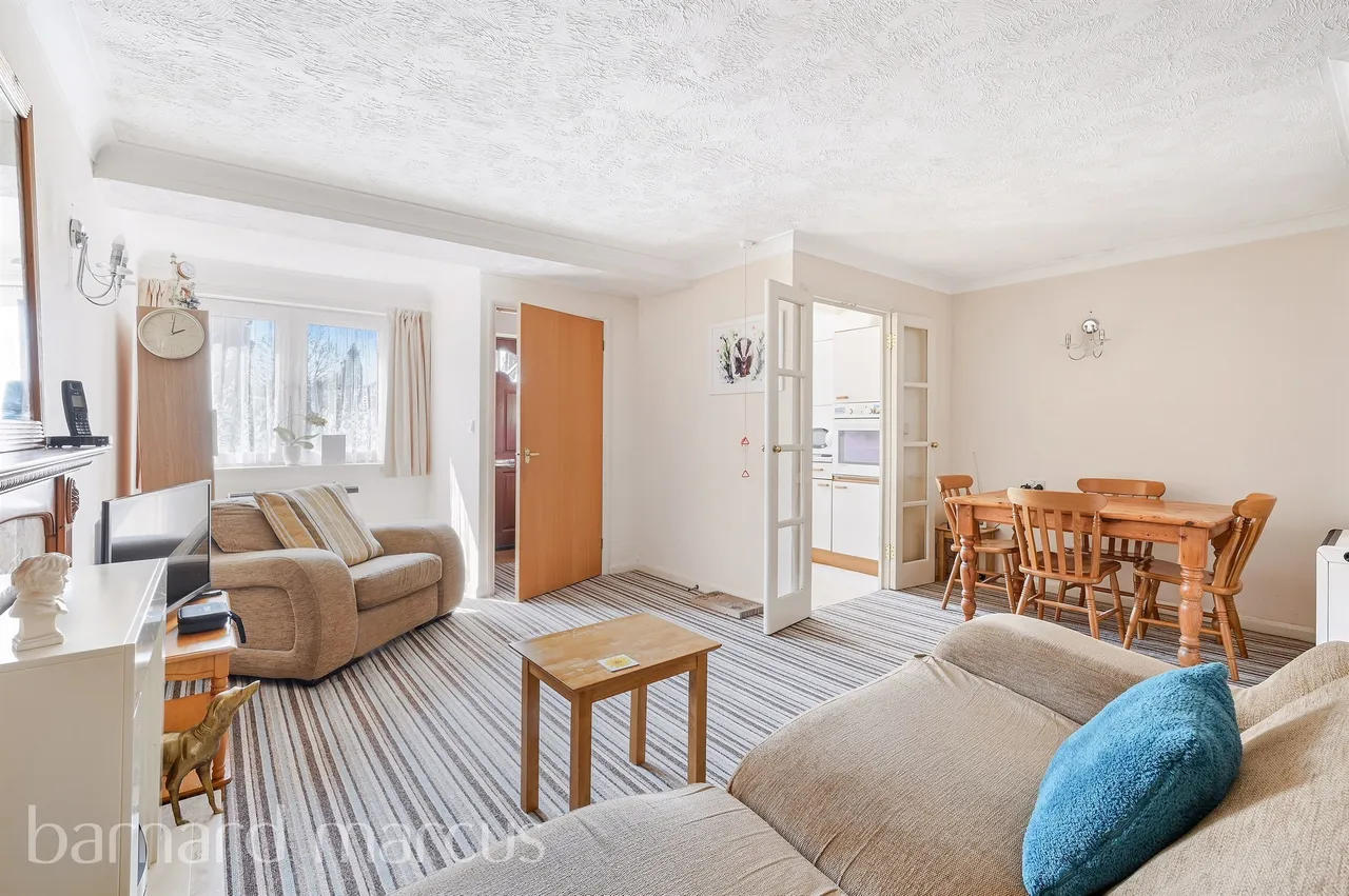 The Grove, Epsom, KT17, photo 7