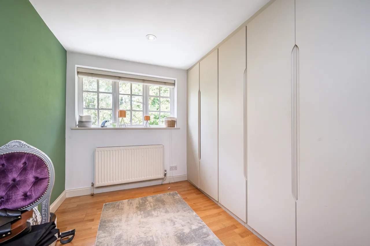 London, NW11, photo 9