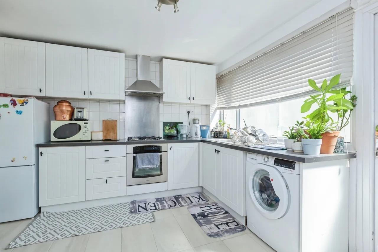 2 bed house for sale, Telford Way, Leicester, LE5