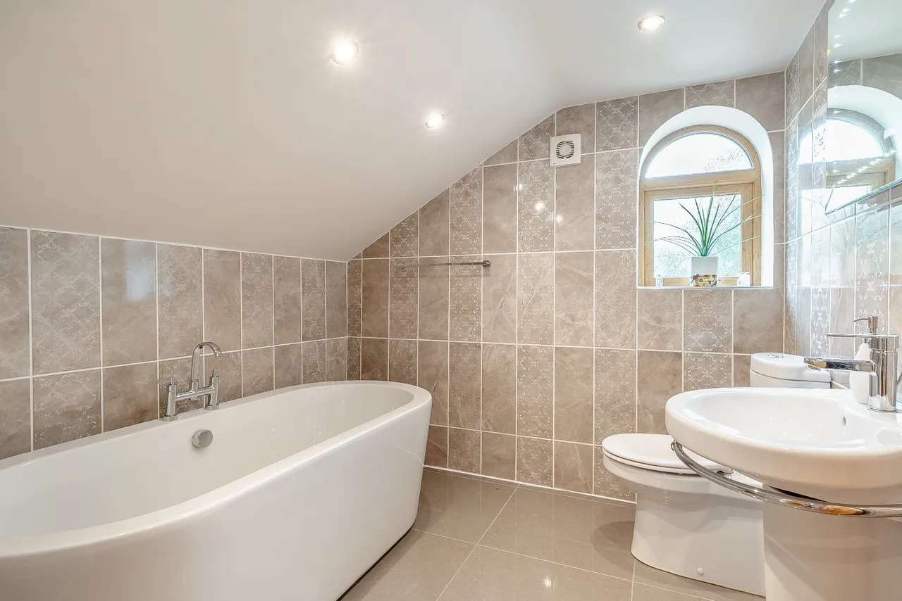 Bulkeley, Malpas, SY14, photo 20