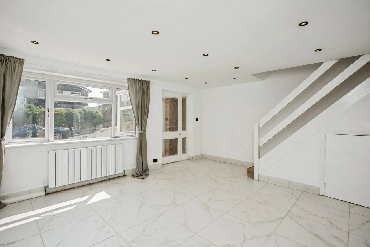 Dunholme Avenue, Loughborough, LE11, photo 3