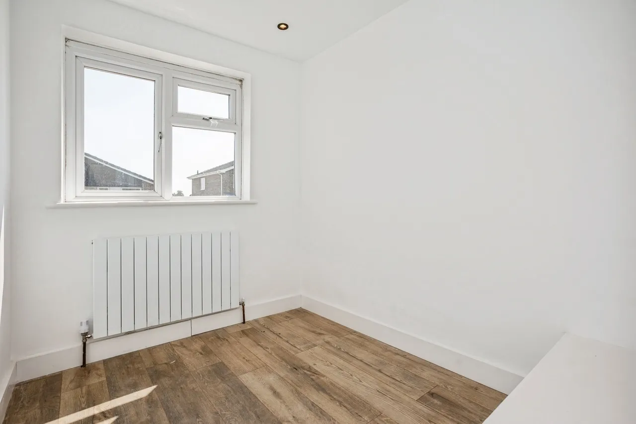 Dunholme Avenue, Loughborough, LE11, photo 13