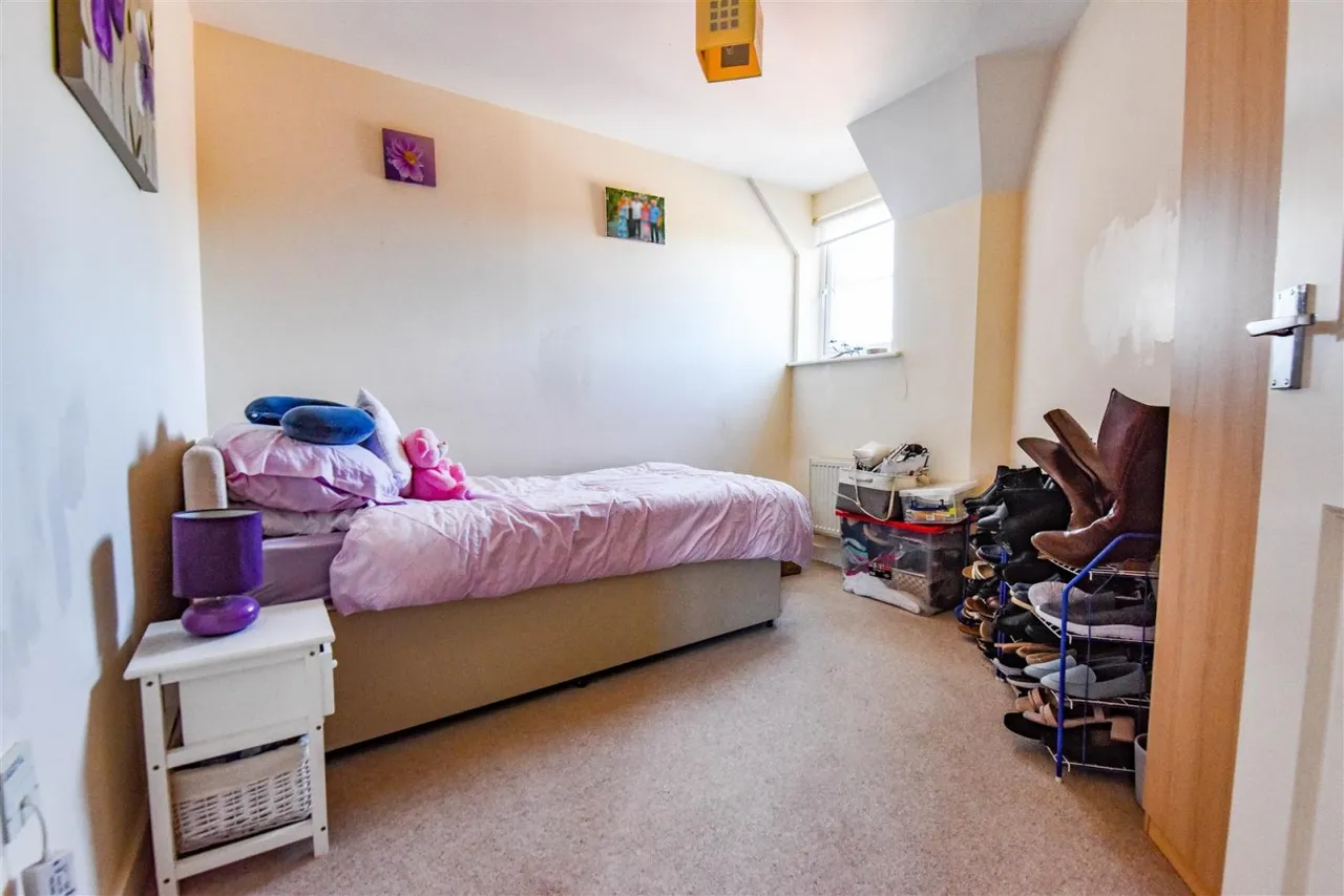 Phelps Mill Close, Dursley, GL11, photo 7