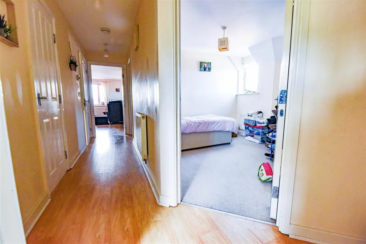 Phelps Mill Close, Dursley, GL11, photo 6