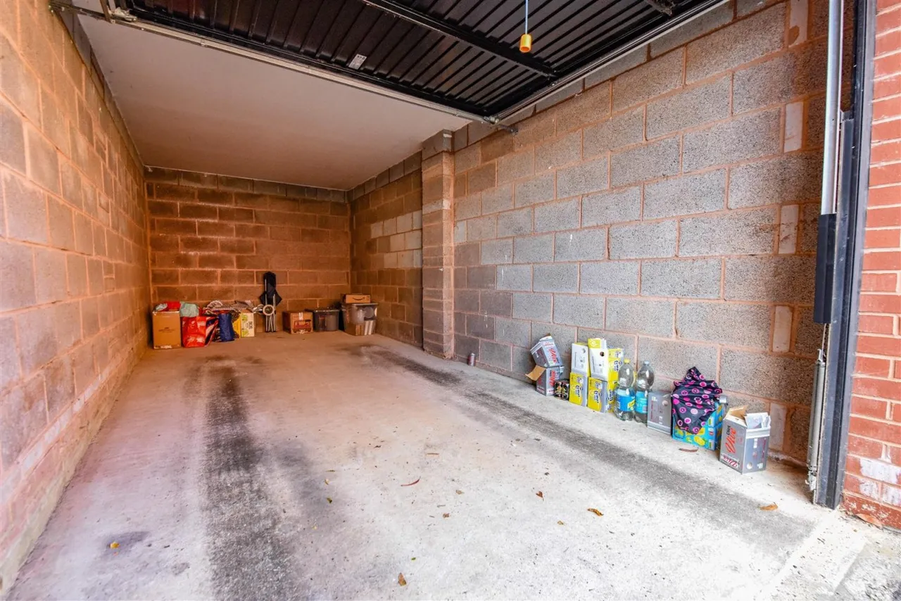 Phelps Mill Close, Dursley, GL11, photo 11
