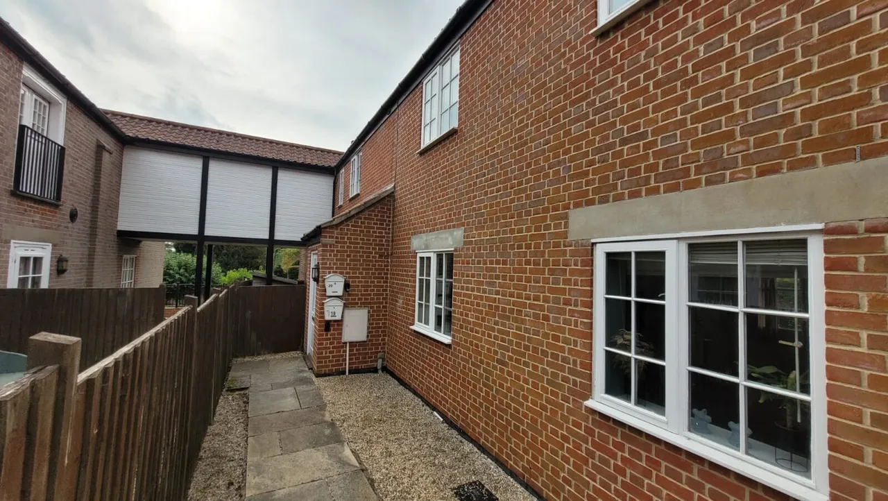 2 bed flat to rent — Burtons Mill, Stalham, NORWICH