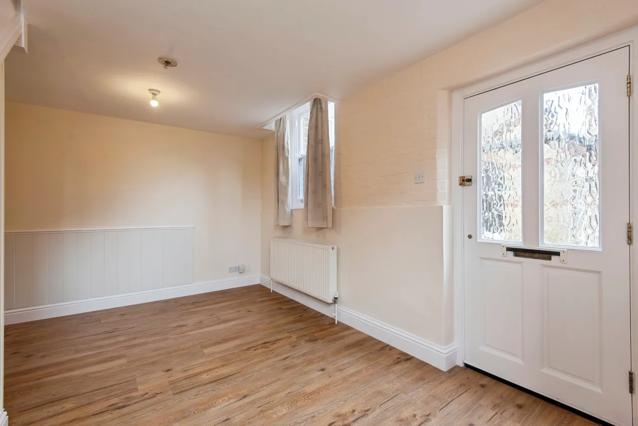 Rose Lane, SG18, photo 2