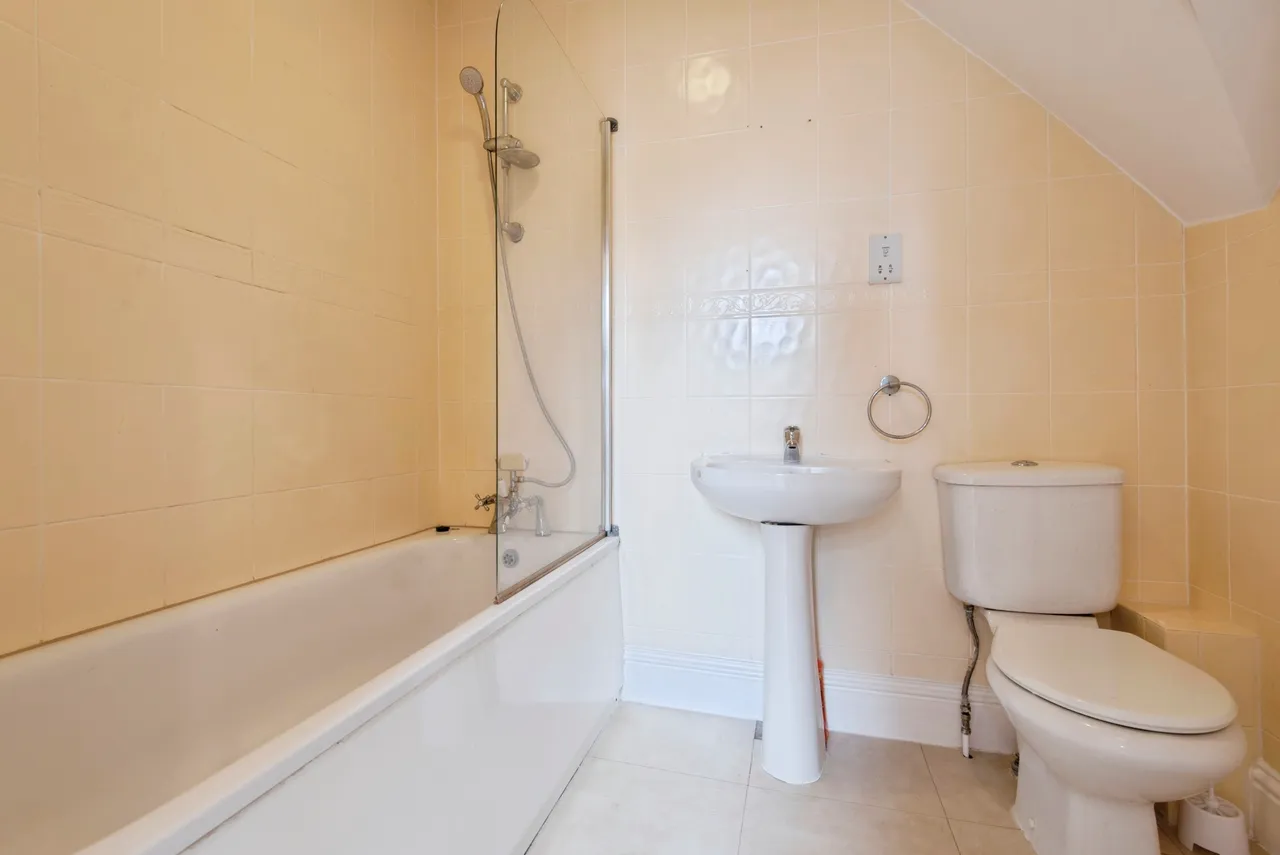 Rose Lane, SG18, photo 7
