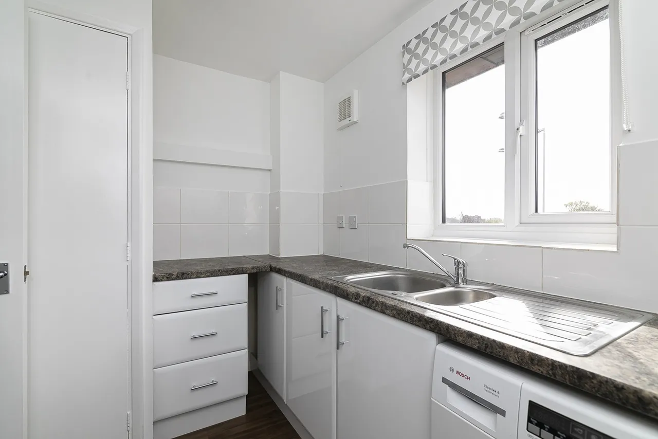 Greenslade Road, Barking, photo 11