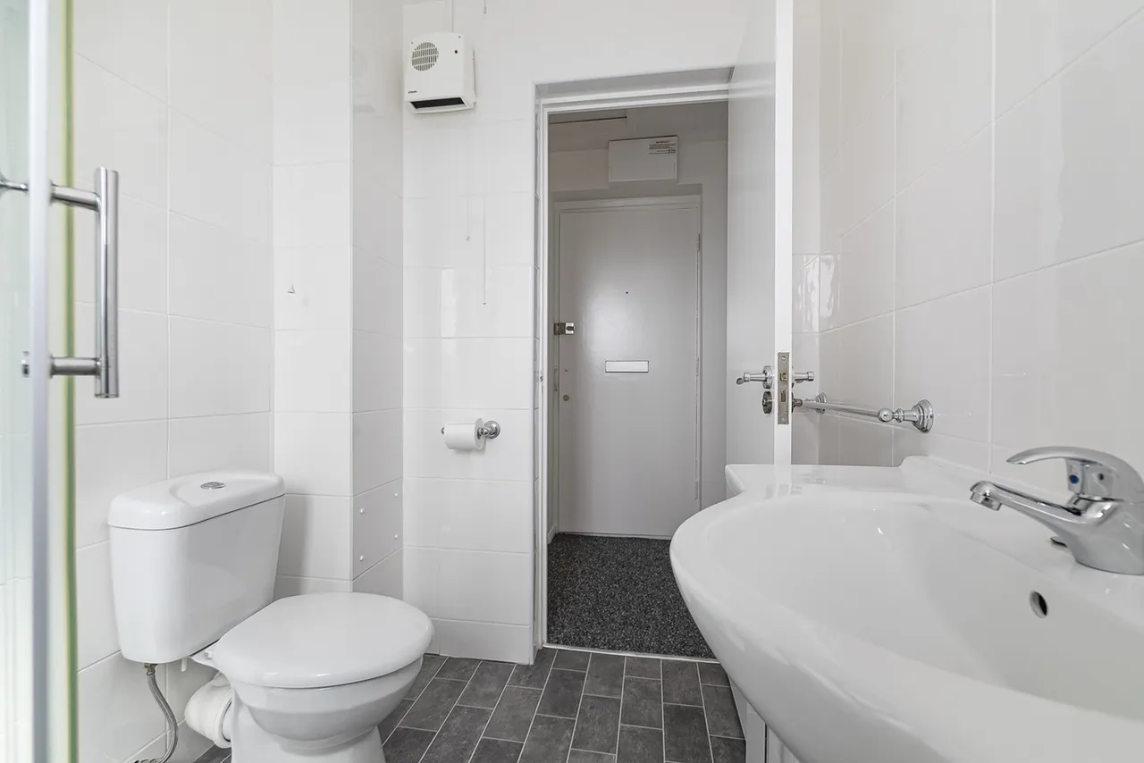 Greenslade Road, Barking, photo 9