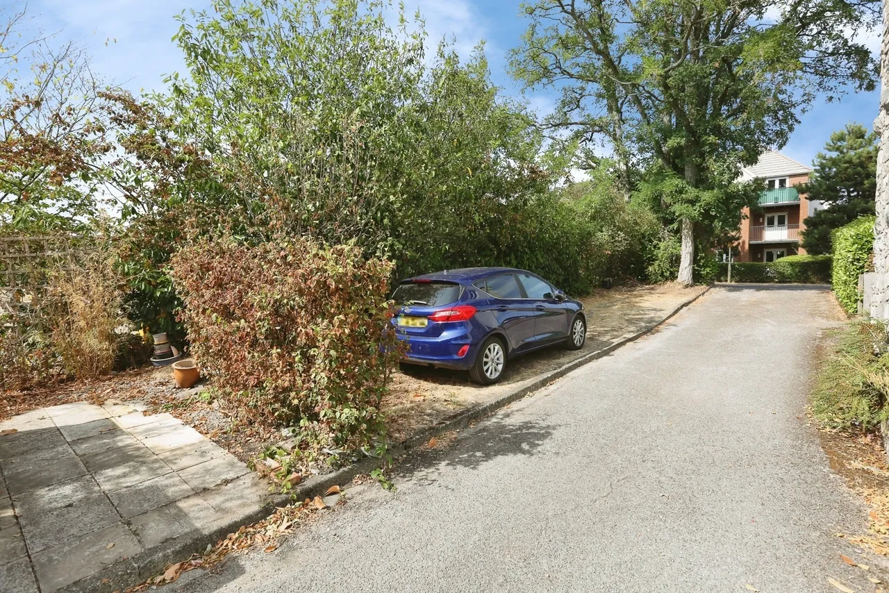 Hiltingbury Road, Hiltingbury, SO53, photo 10
