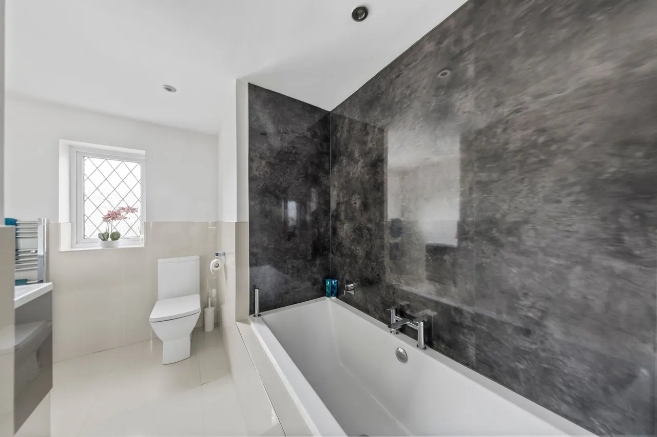 The Copse, Newton-Le-Willows, WA12 9YF, photo 20