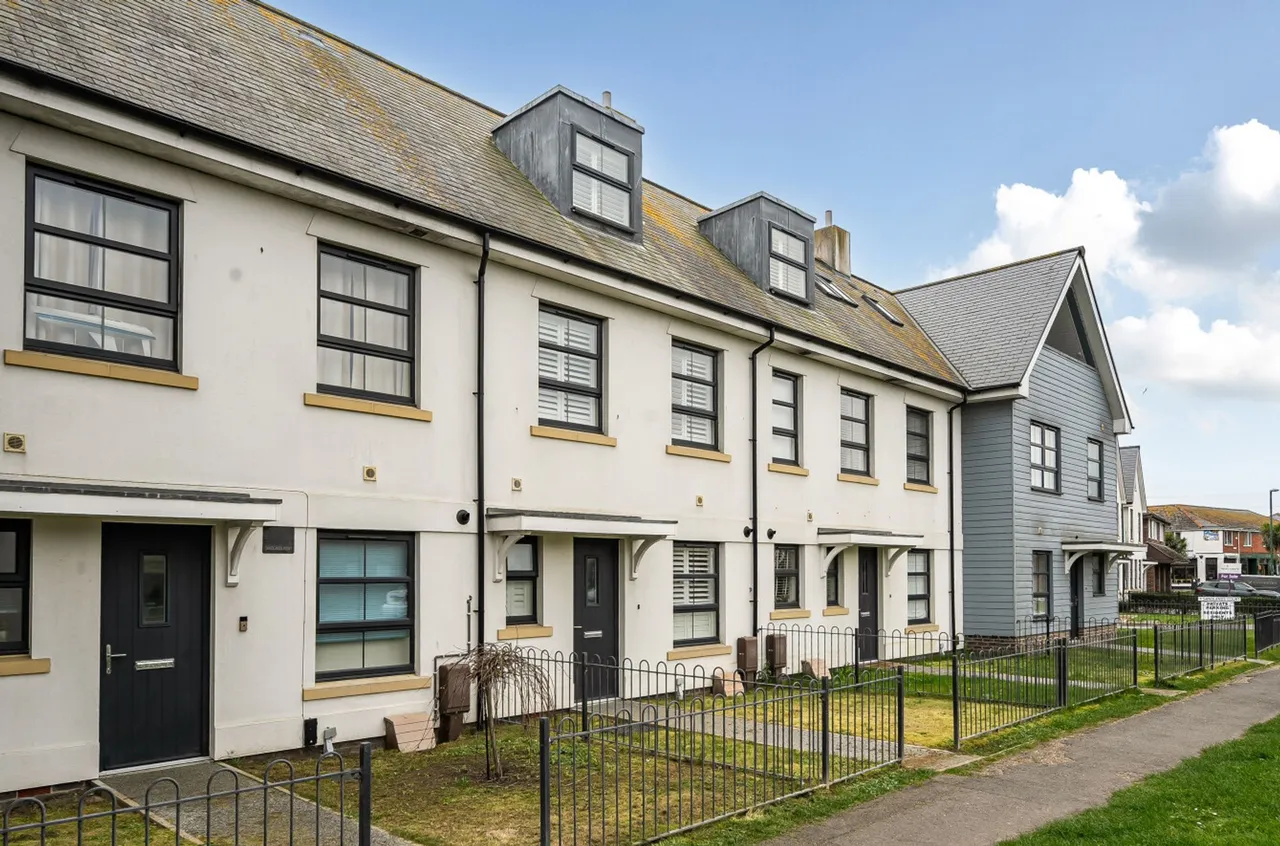 Stocks Lane, East Wittering, PO20, photo 25
