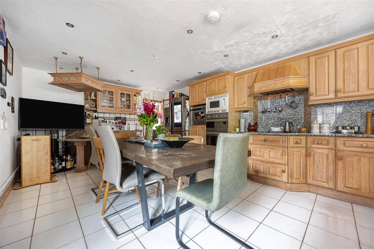 Kidmore Road, Caversham, RG4, photo 3