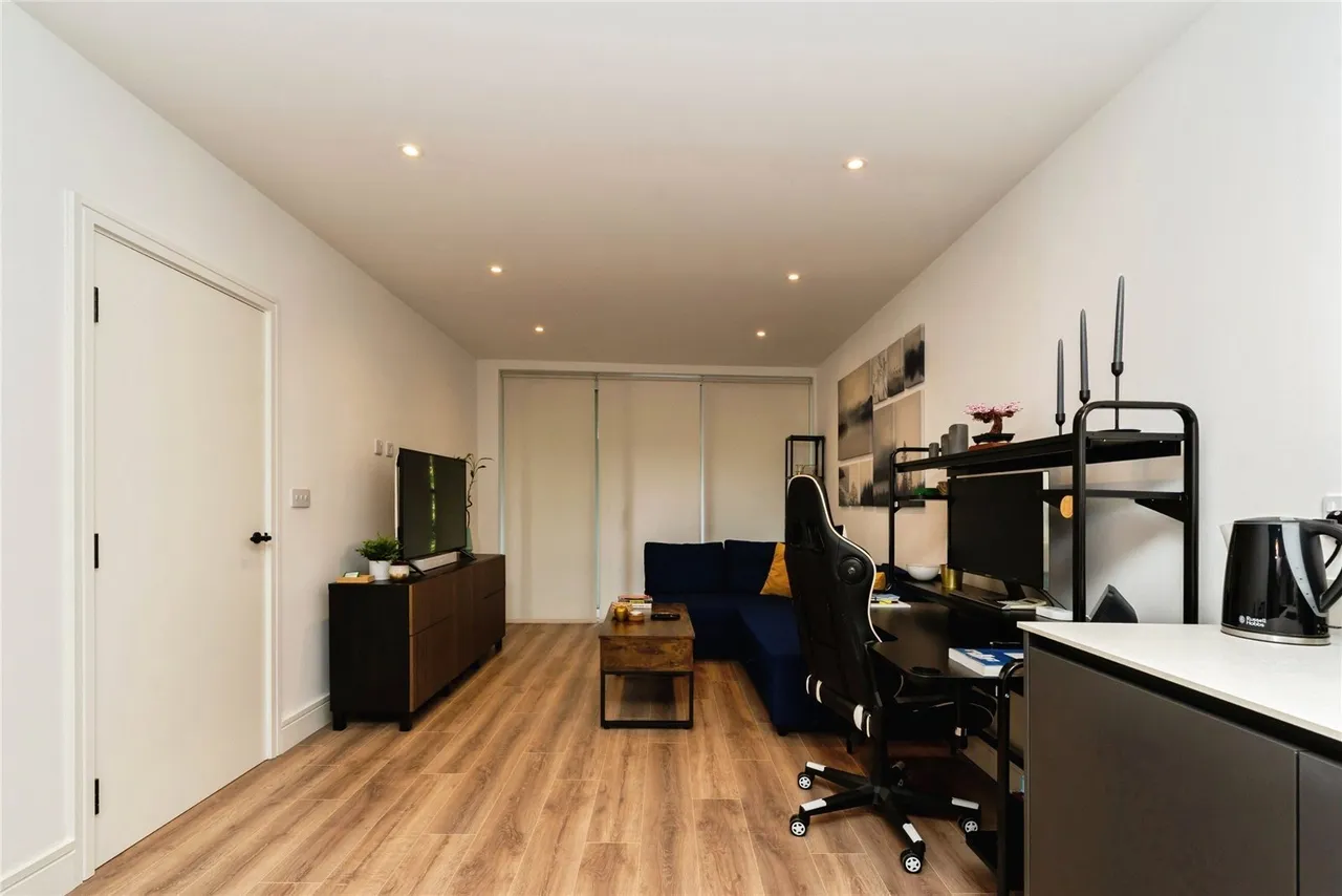 Farrier Place, Kingston Upon Thames, KT2, photo 7