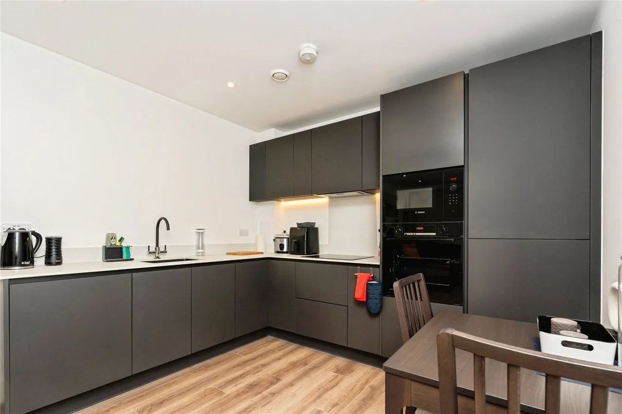 Farrier Place, Kingston Upon Thames, KT2, photo 5