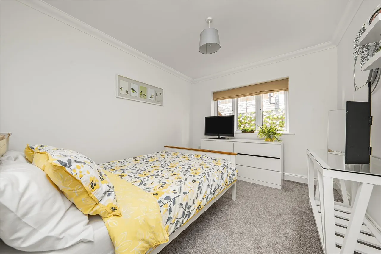 Heracles Close, St. Albans, AL2, photo 10