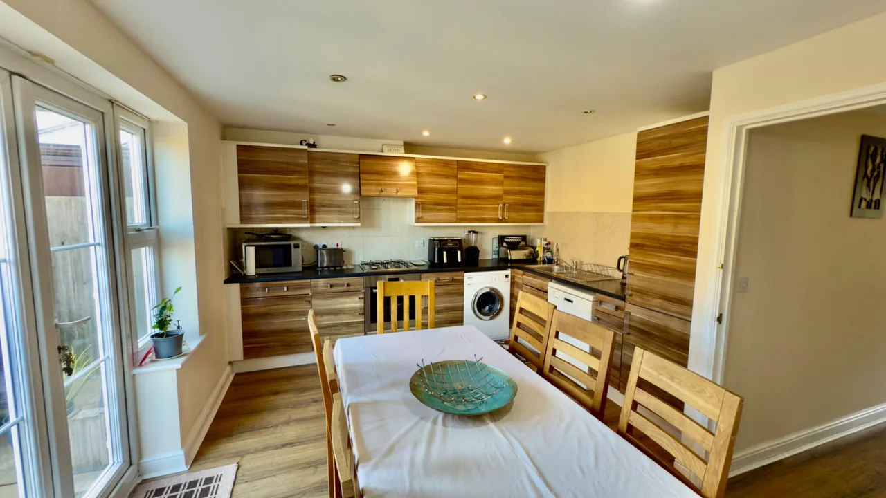Monarch Drive, Kemsley, ME10, photo 2