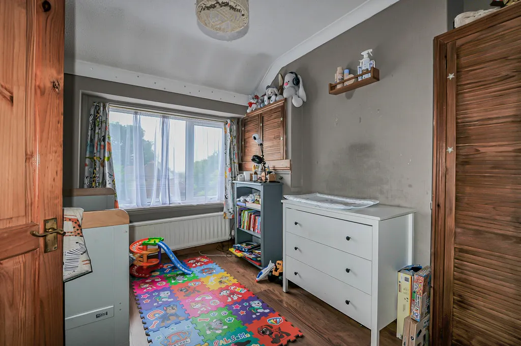 Misbourne Road, Hillingdon, photo 17