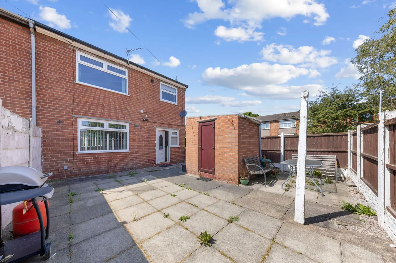 Bradlegh Road, Newton-Le-Willows, Newton-Le-Willows, WA12 8QT, photo 4