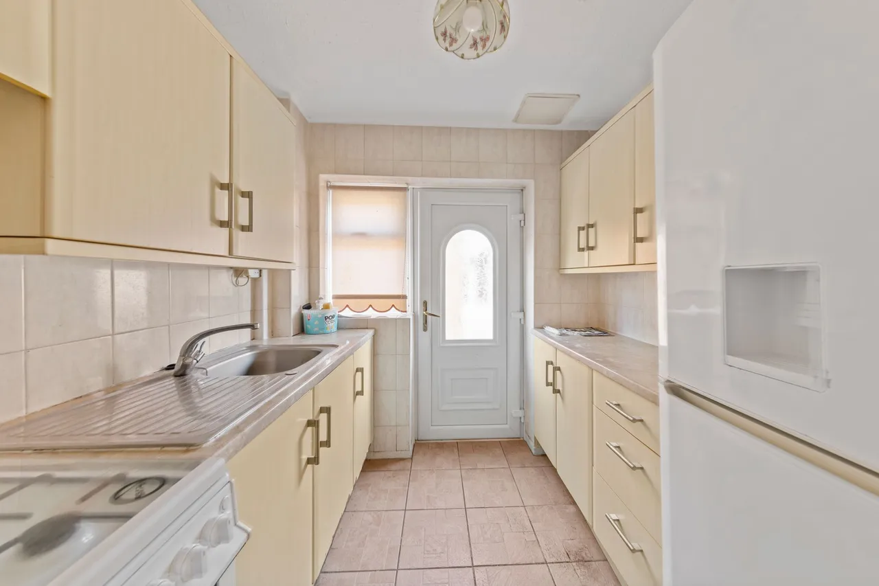 Bradlegh Road, Newton-Le-Willows, Newton-Le-Willows, WA12 8QT, photo 6