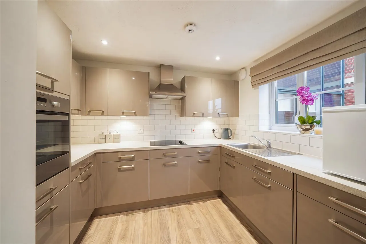 York Road, Wetherby, LS22, photo 5