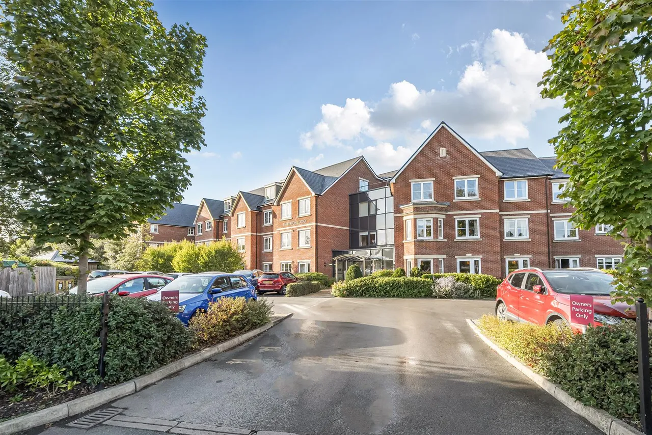 1 bed flat for sale, York Road, Wetherby, LS22
