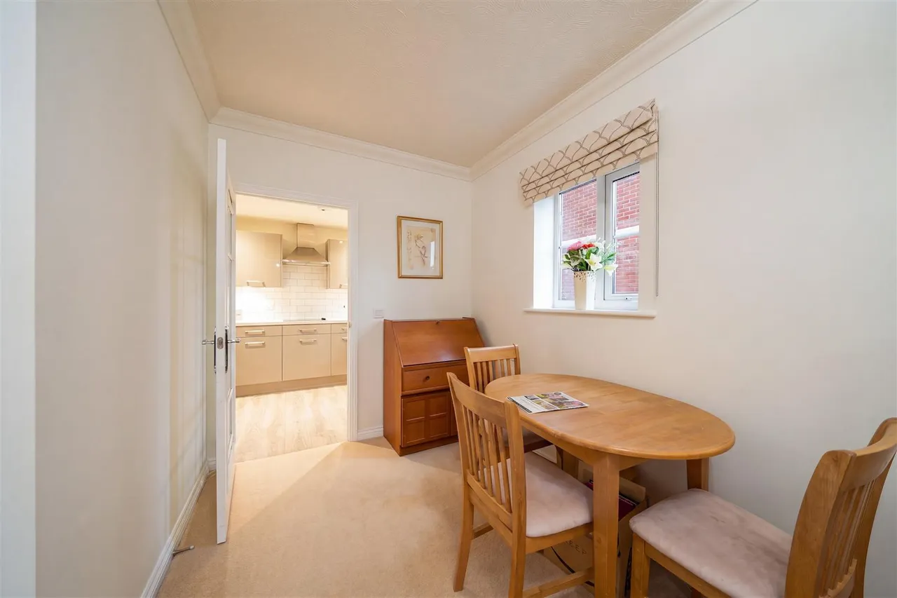 York Road, Wetherby, LS22, photo 4