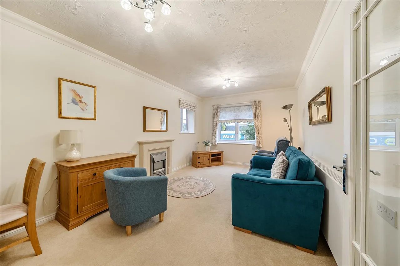 York Road, Wetherby, LS22, photo 2