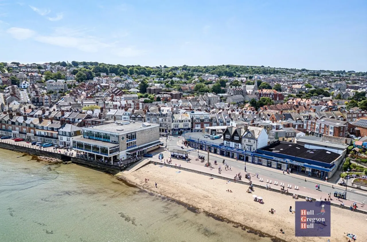 Station Road, Swanage, BH19, photo 11